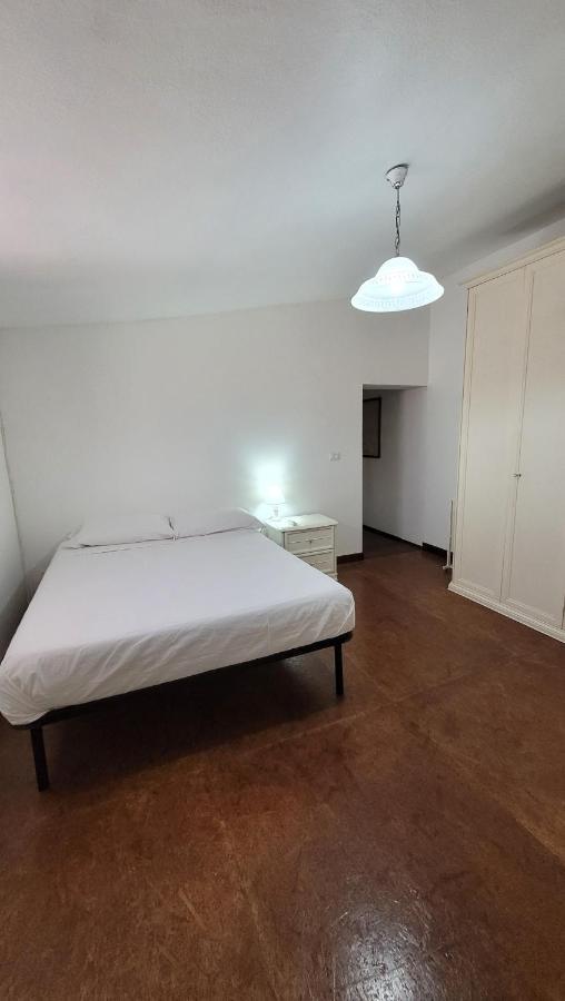 Vila Ajo Càbras Exteriér fotografie